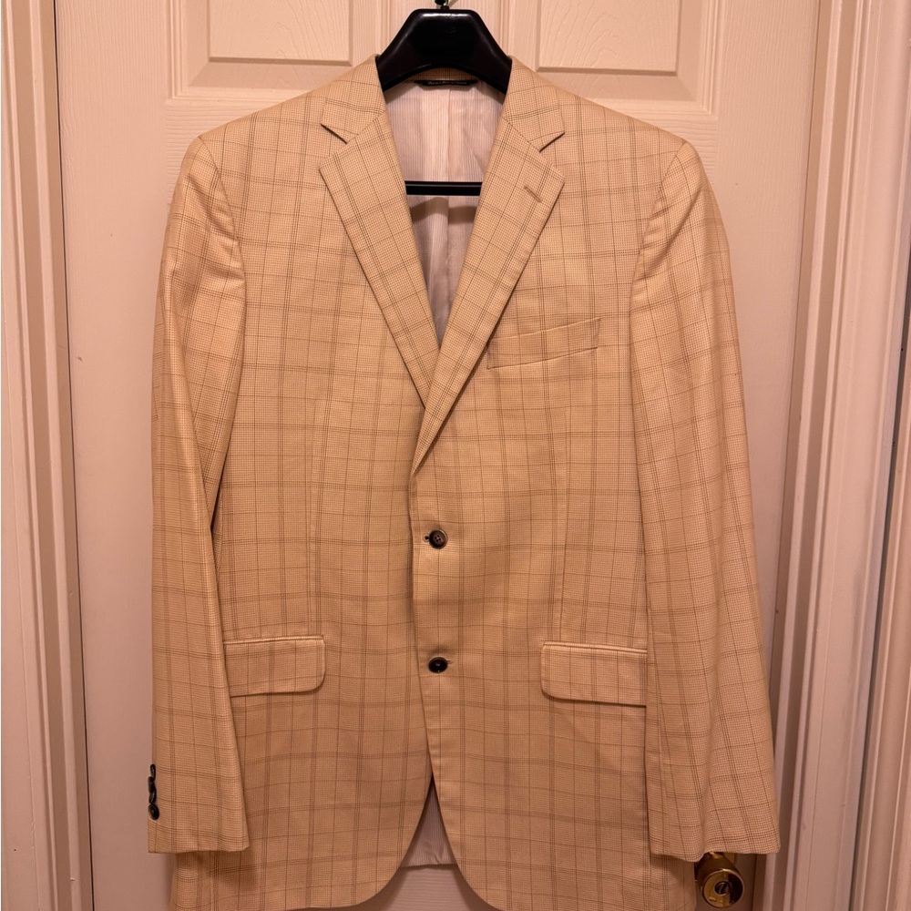 Cream Blazer with Notched Lapel and Subtle Plaid